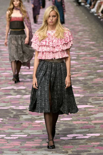 Look 26